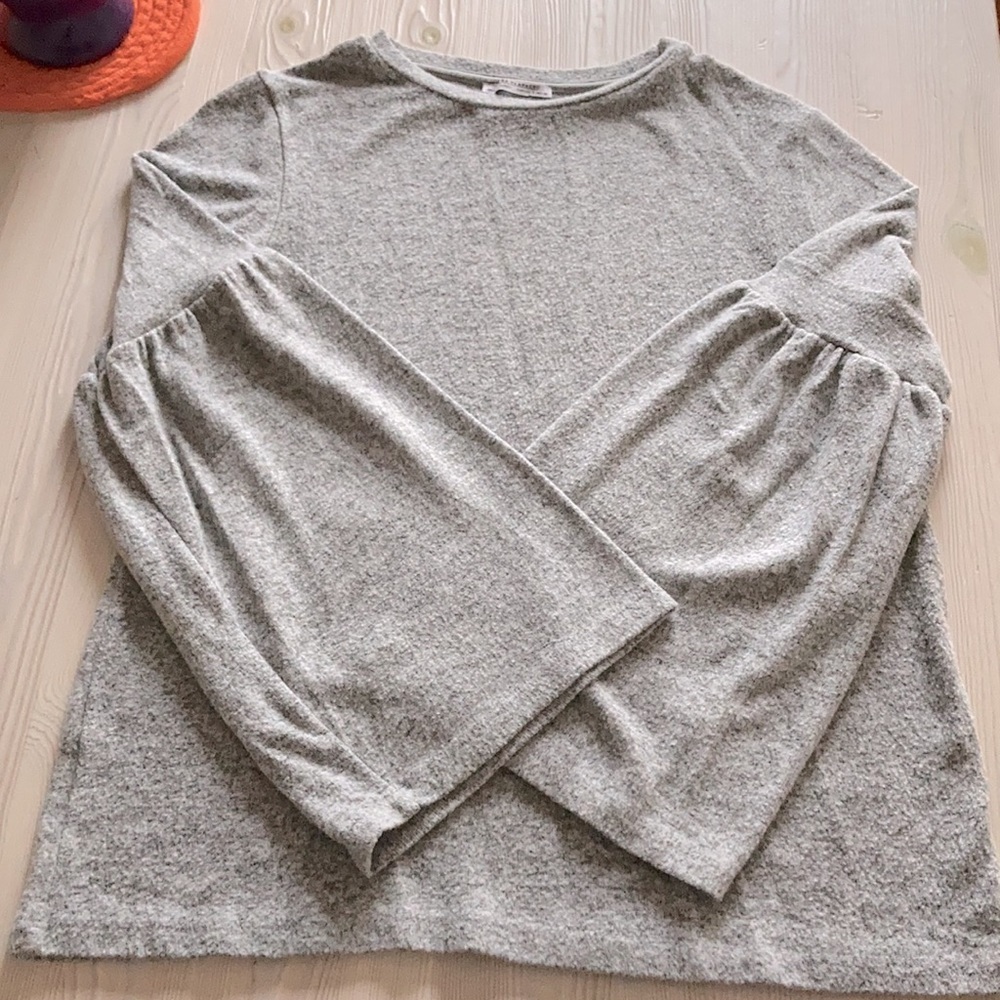 Zara Soft Touch Bell Sleeve Sweater S - Picture 6 of 7